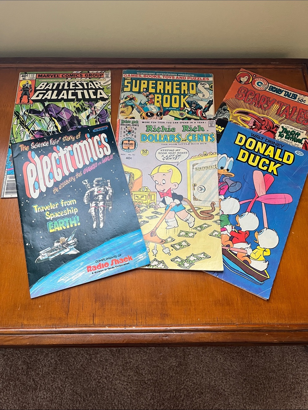 Vintage Comic Lot - Includes Donald Duck & Richie Rich - Colorful Covers